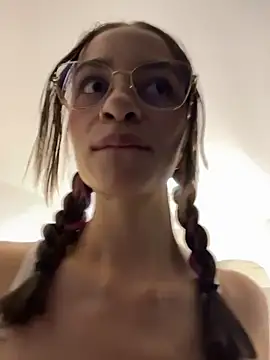 Chloe_Key