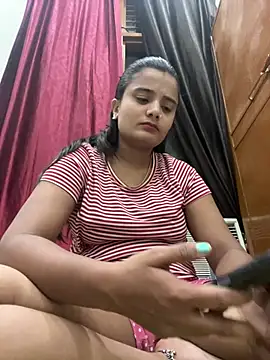 Webcam Model(assybauty) is live