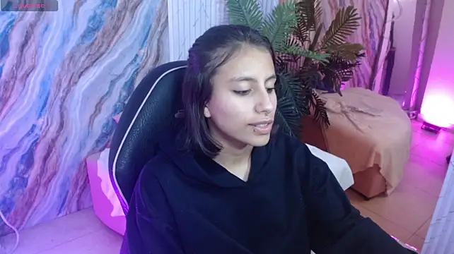 LICA_TAY live cam on StripChat
