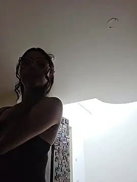 Andrea-Queen live cam on StripChat
