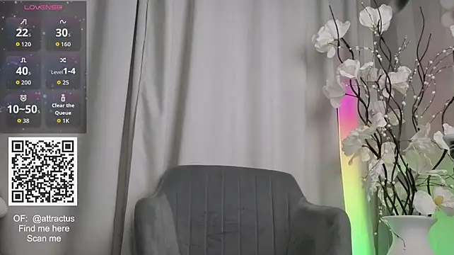 TinaAngel live cam on StripChat