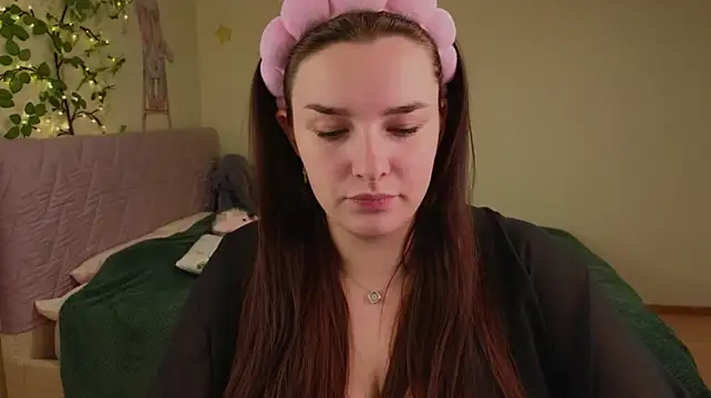 Iwi_wi_wi live sex cam