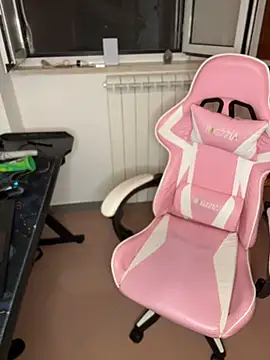 vanessafasanellivip (F young) - L'attacco del tentacolo verde in figa
