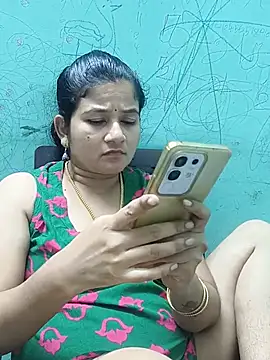 abhi751999 (F young) - Be loved
