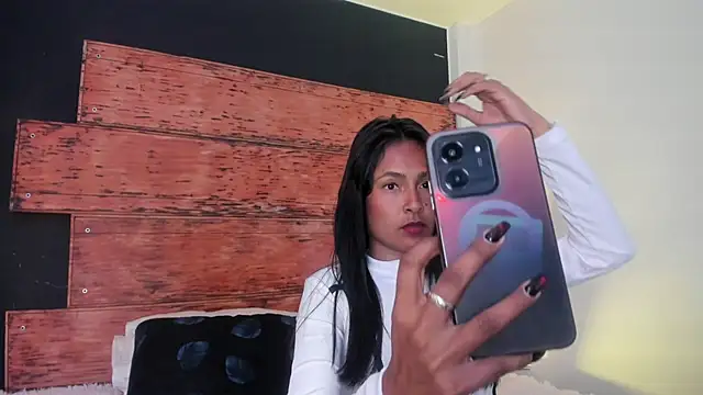 Fernanda_liie_ webcam