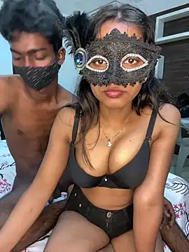 Too_yum_girl