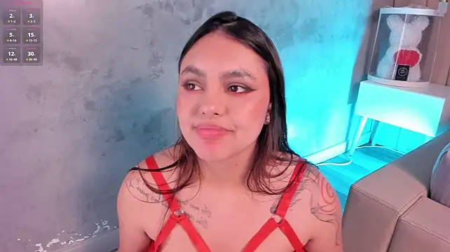 spicymonroe live cam on StripChat