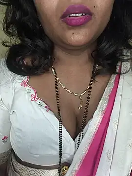 ur_love_kannada1 live cam on StripChat