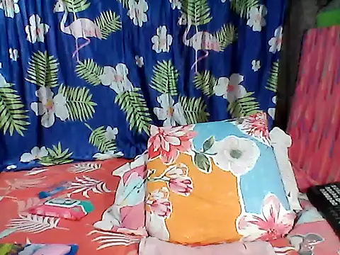 xloving69x live cam on StripChat