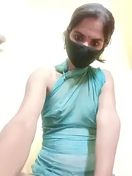 kusi_hot live cam on StripChat