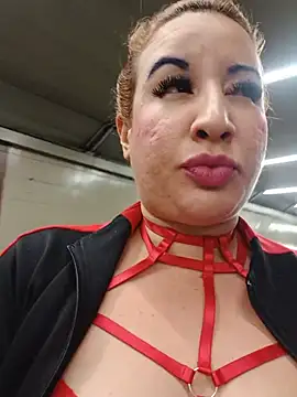 Xiomara_fiery