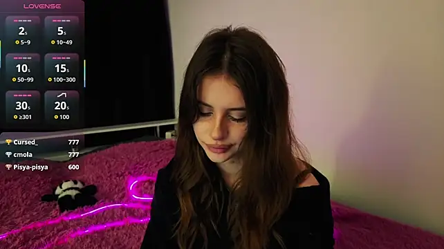 evvaavve live cam on StripChat