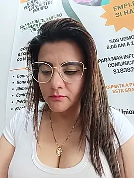 _Melisa-1 live cam on StripChat