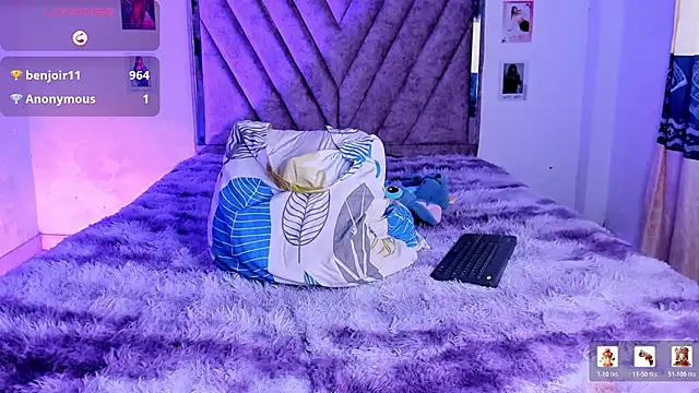 Ruby_Rouge_ webcam