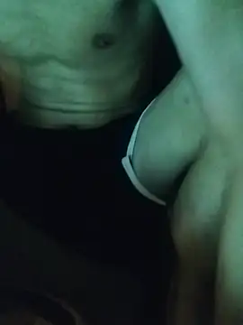 tieulinhlung live cam on StripChat