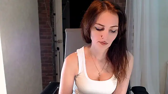 ms_kelarini live cam on StripChat