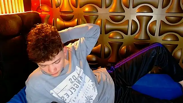 cruz_dante live cam on StripChat
