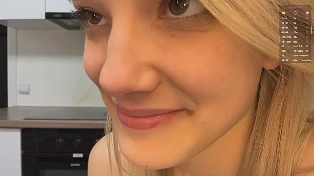 Carolini_i live cam on StripChat