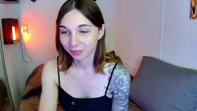 TGGirlYuna live cam on StripChat