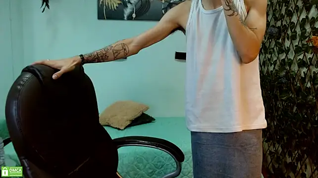 bigcock_robert live cam on StripChat