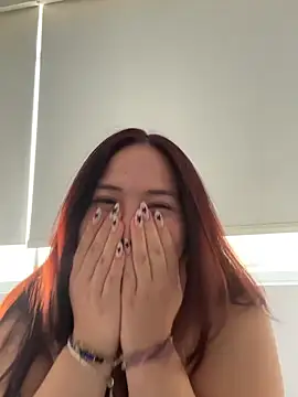 maca3468 (F young) - PUSSY SHOW MÁS CREMA EN TODO EL CUERPO