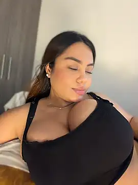 valeria2019hot live sex cam