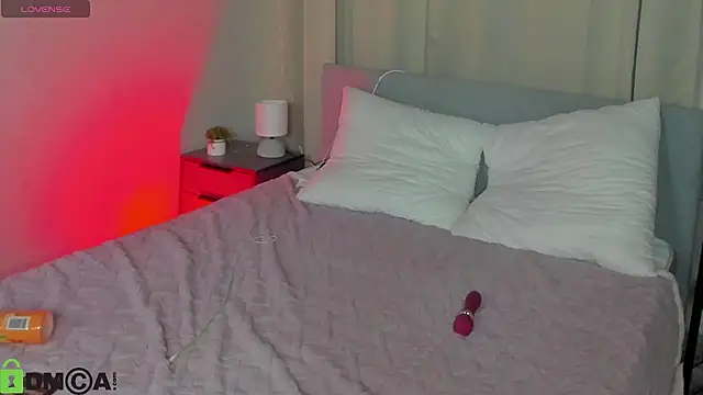 DianaRayyy live webcam