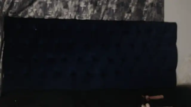 AmberDiamondMMXXX live cam on StripChat