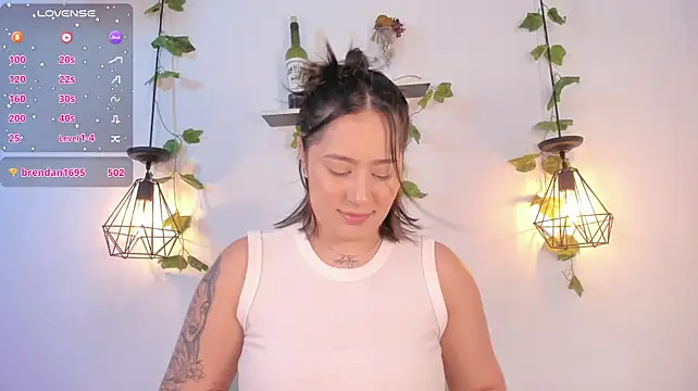 aisha_duque_ live cam on StripChat
