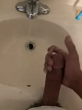 Mrlaythedickdown live sex cam