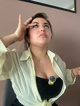 sukhakunis1 webcam