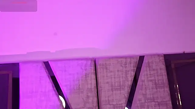 AmberGreyy_ webcam