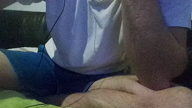 Horniekles live cam on StripChat