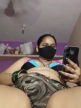 priyanka_30 (F young) - Ass oil