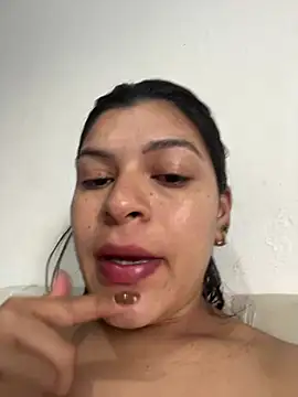 belletds (F young) - Fuder com desodorante até o talo