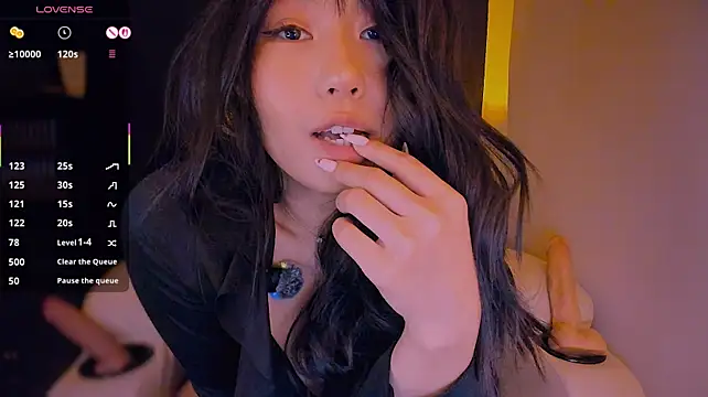 kimmy_chi_ (Ask my age) - pussy play