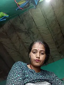 Radhika97A live cam on StripChat