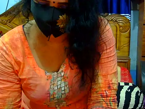 horny_doll24 (F milf) - Nude show