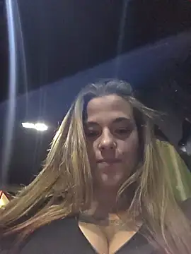 Luna_Lynn