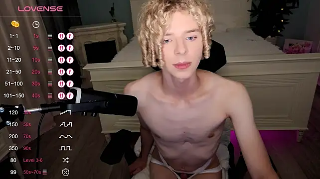 Kudi_Minnt live sex cam