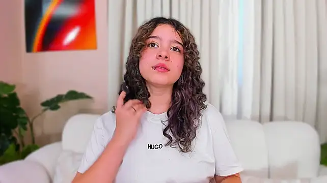 naira_velvett