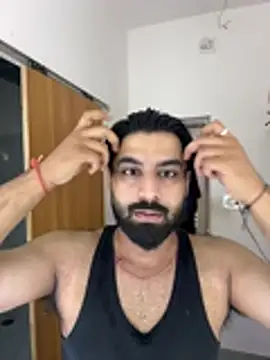 Royalboy_03 live cam on StripChat