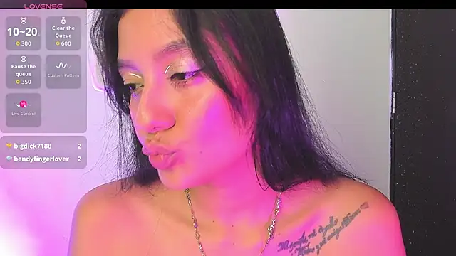 charlottekiss99