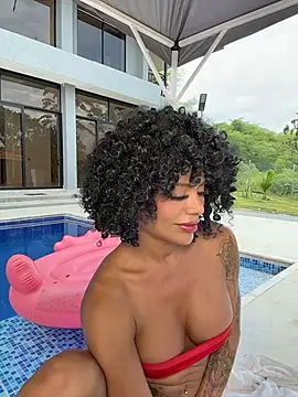 HOT_LADY_777 live cam on StripChat