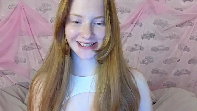 FiaMoor live cam on StripChat
