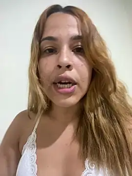 iasmin678 live sex cam