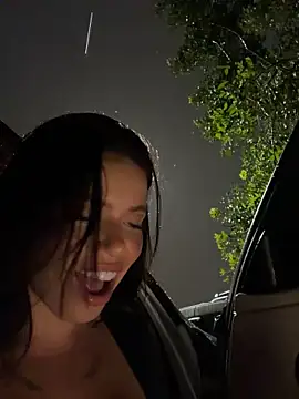Rafaellaz live cam