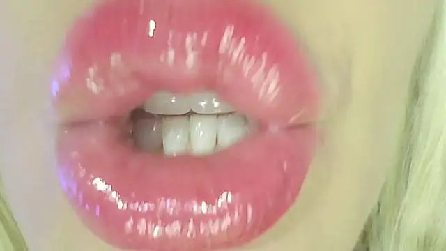 karol_stom live cam on StripChat