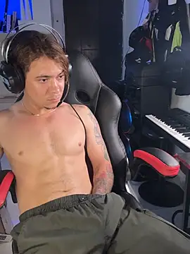 AngelLatinBoy webcam