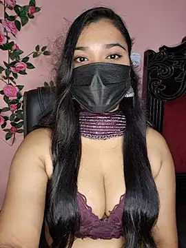 Ismanur11 live cam on StripChat